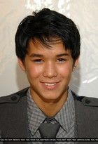 Booboo Stewart : boo_boo_stewart_1266999697.jpg