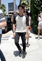 Booboo Stewart : boo_boo_stewart_1283221105.jpg