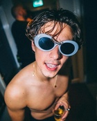 Bradley Simpson : bradley-simpson-1634173728.jpg