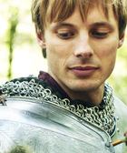 Bradley James : bradley-james-1372627377.jpg