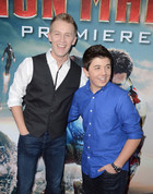 Bradley Steven Perry : TI4U1371832021.jpg