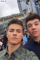 Bradley Steven Perry : TI4U1430053201.jpg