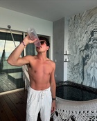 Bradley Steven Perry in General Pictures, Uploaded by: Guest