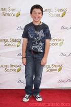 Bradley Steven Perry : bradleystevenperry_1270351040.jpg