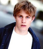 Brady Corbet : 64-21521.jpg