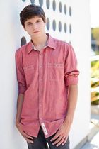 Braeden Lemasters : braeden-lemasters-1390755718.jpg