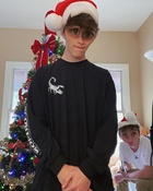 Brandon Rowland : TI4U1577490664.jpg