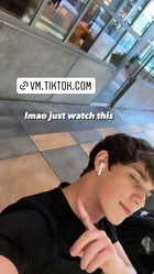 Brandon Rowland : brandon-rowland-1636994162.jpg