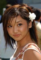 Brenda Song : TI4U_u1159031318.jpg