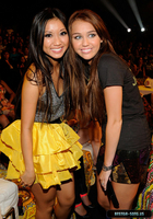 Brenda Song : TI4U_u1218116421.jpg