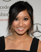 Brenda Song : brenda_song_1206291588.jpg