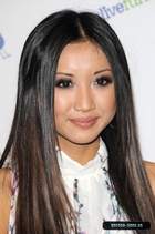 Brenda Song : brenda_song_1226968559.jpg