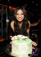 Brenda Song : brenda_song_1239465760.jpg