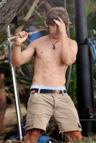 Brenton Thwaites : brenton-thwaites-1522626714.jpg