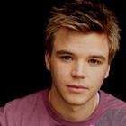 Brett Davern : brett-davern-1361336219.jpg