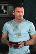 Brian Austin Green : brian-austin-green-1316582373.jpg