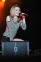 Bridgit Mendler : bridgit-mendler-1377721553.jpg