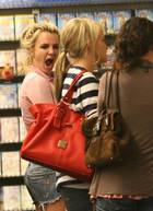 Britney Spears : TI4U_u1221584719.jpg