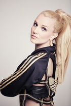 Britney Spears : britney-spears-1360783217.jpg