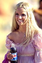 Britney Spears : britney-spears-1361974219.jpg