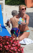 Britney Spears : britney_spears_1252019806.jpg