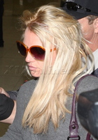 Britney Spears : britney_spears_1257901212.jpg