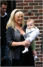 Britney Spears : britney_spears_1267408336.jpg