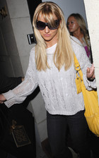 Britney Spears : britney_spears_1267944740.jpg