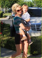 Britney Spears : britney_spears_1275768519.jpg