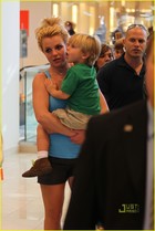 Britney Spears : britney_spears_1285598540.jpg