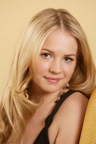 Britt Robertson : brittanyrobertson_1303263719.jpg