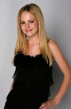 Britt Robertson : brittanyrobertson_1303326161.jpg