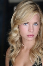 Britt Robertson : brittanyrobertson_1303335299.jpg