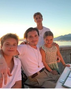 Brooklyn Beckham : TI4U1577819040.jpg