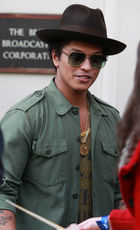 Bruno Mars in General Pictures, Uploaded by: Guest