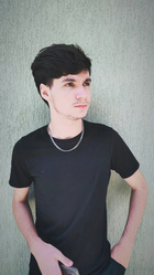Caio Laranjeira : caio-laranjeira-1739396616.jpg