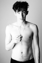 Callum Turner : callum-turner-1486233860.jpg