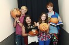 Calum Worthy : TI4U1383083563.jpg