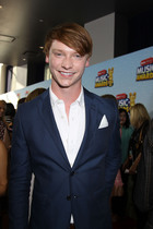 Calum Worthy : calum-worthy-1373824330.jpg