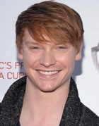 Calum Worthy : calum-worthy-1424808901.jpg