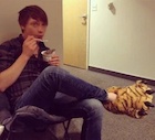 Calum Worthy : calum-worthy-1463384521.jpg