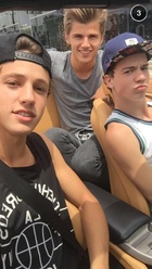 Cameron Dallas : TI4U1431618301.jpg