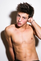 Cameron Dallas : cameron-dallas-1416672603.jpg