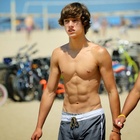 Cameron Dallas : cameron-dallas-1416672802.jpg