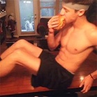 Cameron Dallas : cameron-dallas-1419701438.jpg