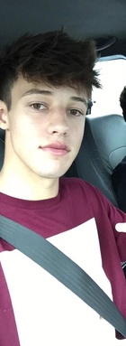 Cameron Dallas : cameron-dallas-1425319201.jpg