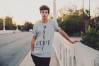 Cameron Dallas : cameron-dallas-1426856401.jpg