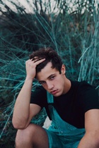 Cameron Dallas : cameron-dallas-1430688601.jpg