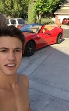 Cameron Dallas : cameron-dallas-1431691201.jpg