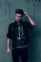 Cameron Dallas : cameron-dallas-1433301121.jpg